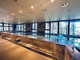 Cuncyue Hot Spring Resort