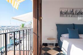 InstaStay Front line Harbor Apartment