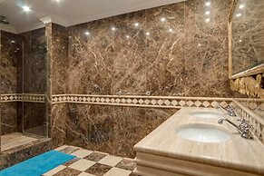 InstaStay Front line Harbor Apartment