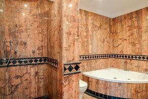 InstaStay Front line Harbor Apartment