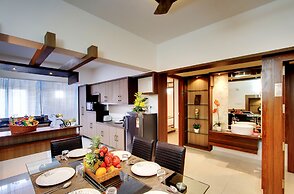 White Castle  (Boutique Apartment Hotel)