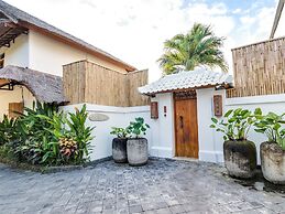 Villa Waterlily by Villa Finder