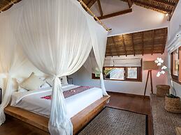 Villa Waterlily by Villa Finder