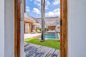 Villa Waterlily by Villa Finder