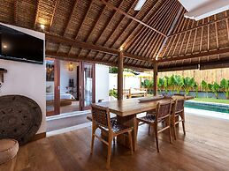 Villa Waterlily by Villa Finder