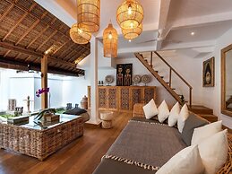 Villa Waterlily by Villa Finder