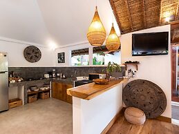 Villa Waterlily by Villa Finder