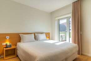 Spot Family Apartments