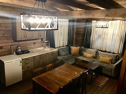 Karinna Forest Houses