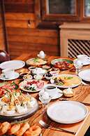 Karinna Forest Houses