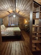 Karinna Forest Houses