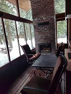 Karinna Forest Houses