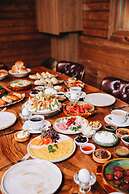 Karinna Forest Houses