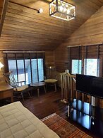 Karinna Forest Houses