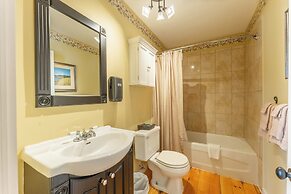 Dominion Hill Country Inn