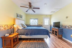 Dominion Hill Country Inn