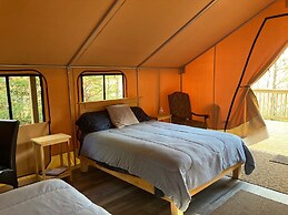 Dominion Hill Country Inn