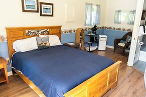 Dominion Hill Country Inn
