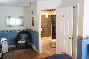 Dominion Hill Country Inn