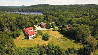Dominion Hill Country Inn