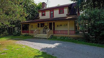 Dominion Hill Country Inn