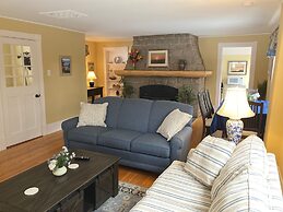 Dominion Hill Country Inn