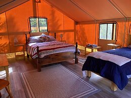 Dominion Hill Country Inn