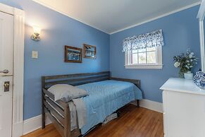 Dominion Hill Country Inn