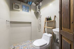 Suneta Hostel Chiang Mai