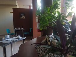 All Days Inn and Out