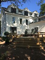 Judson Heath Colonial Inn