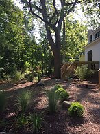 Judson Heath Colonial Inn