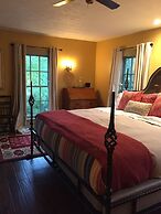 Judson Heath Colonial Inn