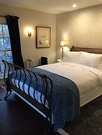 Judson Heath Colonial Inn