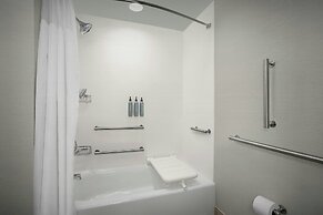 Courtyard by Marriott Atlanta Kennesaw