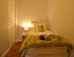 Queens Guesthouse Manchester