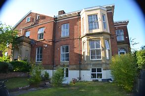 Queens Guesthouse Manchester