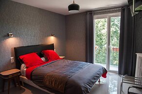 Hotel Restaurant  Rive Gauche