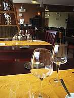 Hotel Restaurant  Rive Gauche