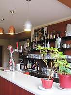 Hotel Restaurant  Rive Gauche