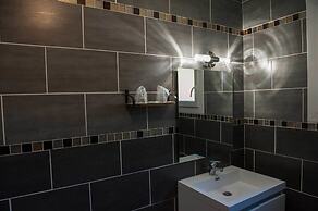 Hotel Restaurant  Rive Gauche