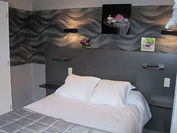 Hotel Restaurant  Rive Gauche