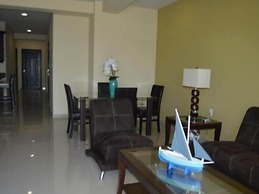 Condo Ari 620