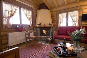 Sfendamos Wood Village