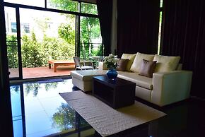 Sea & Sea Villa Resort Sangaroon