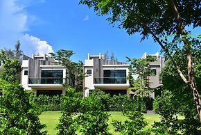 Sea & Sea Villa Resort Sangaroon