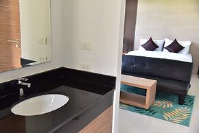 Sea & Sea Villa Resort Sangaroon