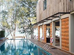 Sea & Sea Villa Resort Sangaroon