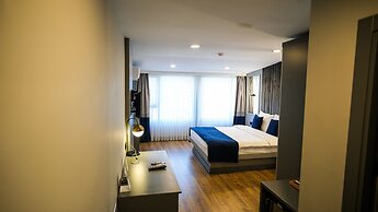 Elina Managed by Dedeman