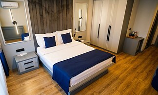 Elina Managed by Dedeman